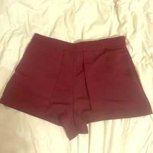 Burgundy dress shorts. Size Large